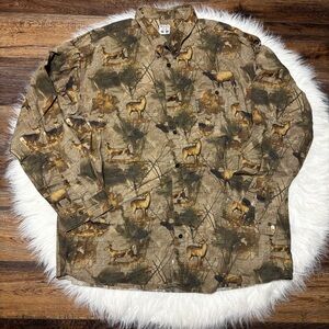 Columbia Hunting Themed Button Up Shirt size XXL